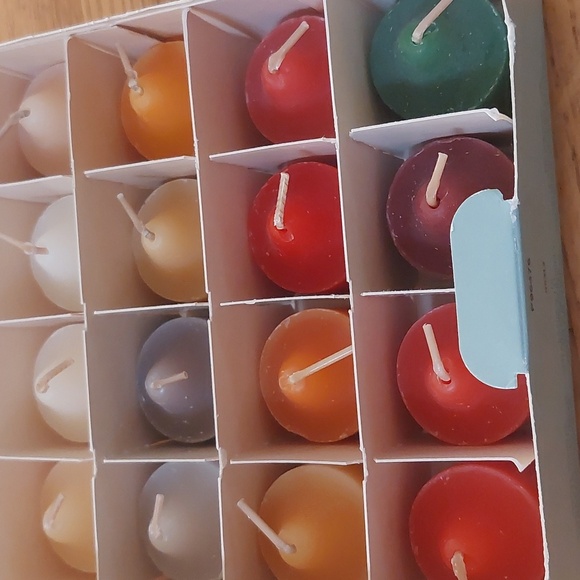 Party Lite Votive Candles 16 pcs NWOT - Picture 1 of 8